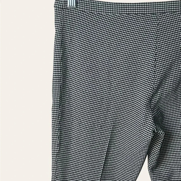 0413. Theory CROPPED‎ TROUSER HOUNDSTOOTH PATTERN BLACK/WHITE IN COLOR SIZE 2 - Picture 15 of 16